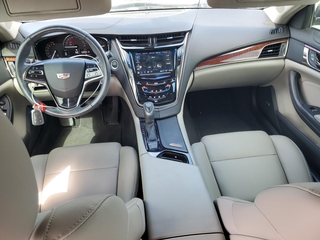 2019 Cadillac Cts - zdjęcie 8