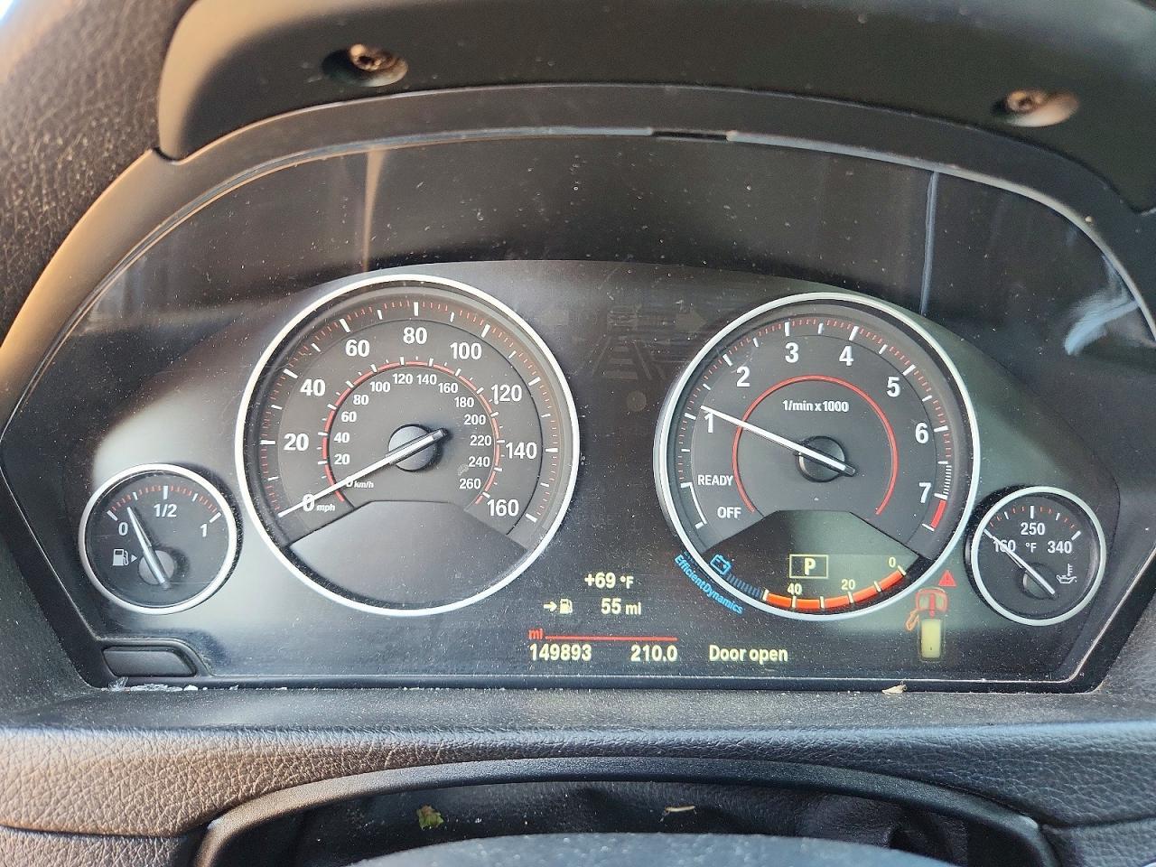 2017 BMW Seria 3 330i - zdjęcie 9