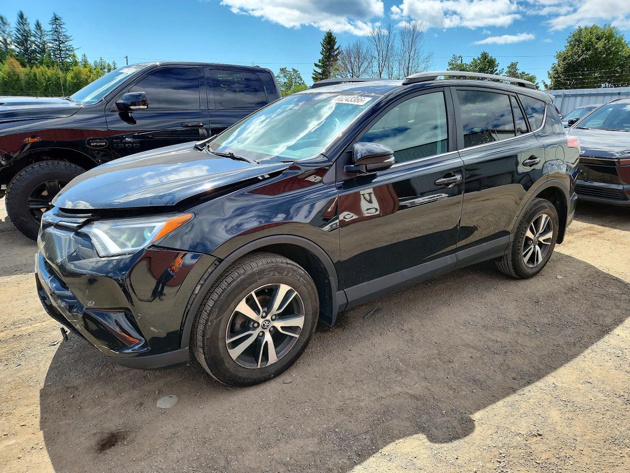 2018 Toyota Rav4 Le - zdjęcie główne