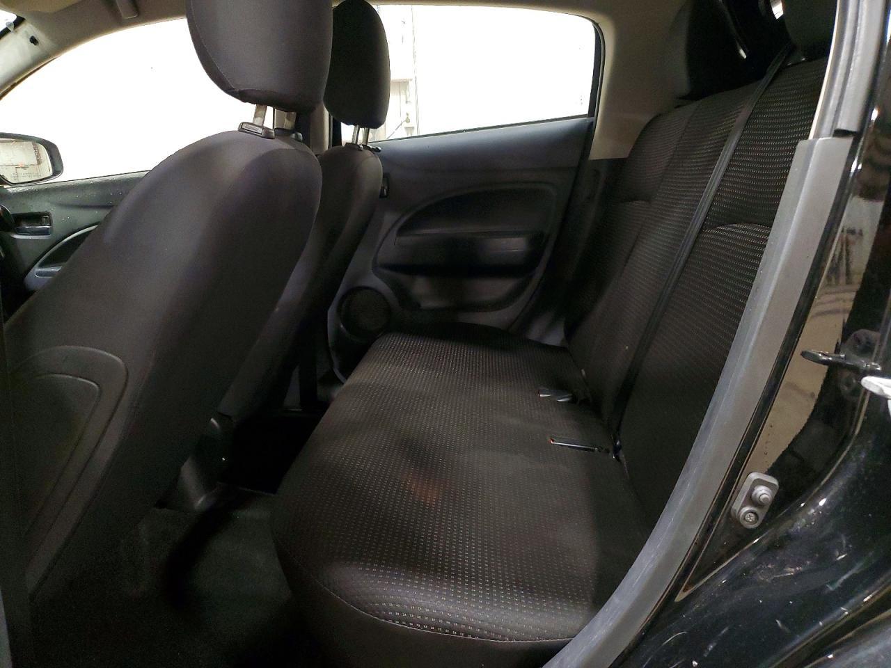 2015 Mitsubishi Mirage Es - zdjęcie 10
