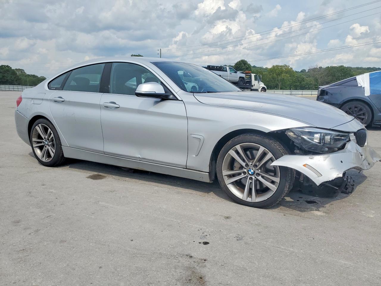 2019 BMW 440I Gran Coupe - zdjęcie 4