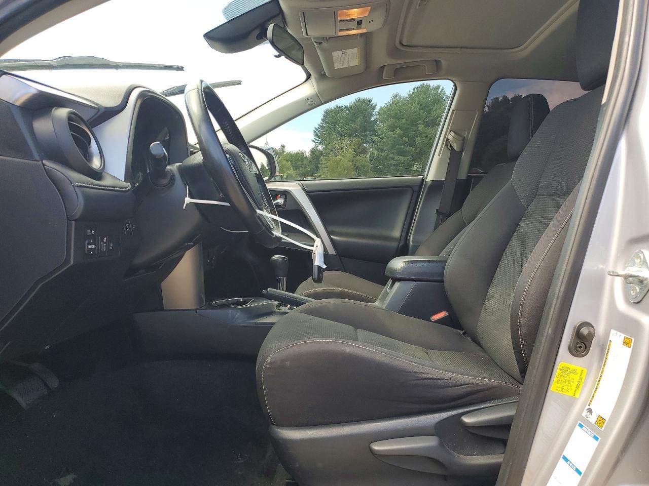 2018 Toyota Rav4 Xle - zdjęcie 7