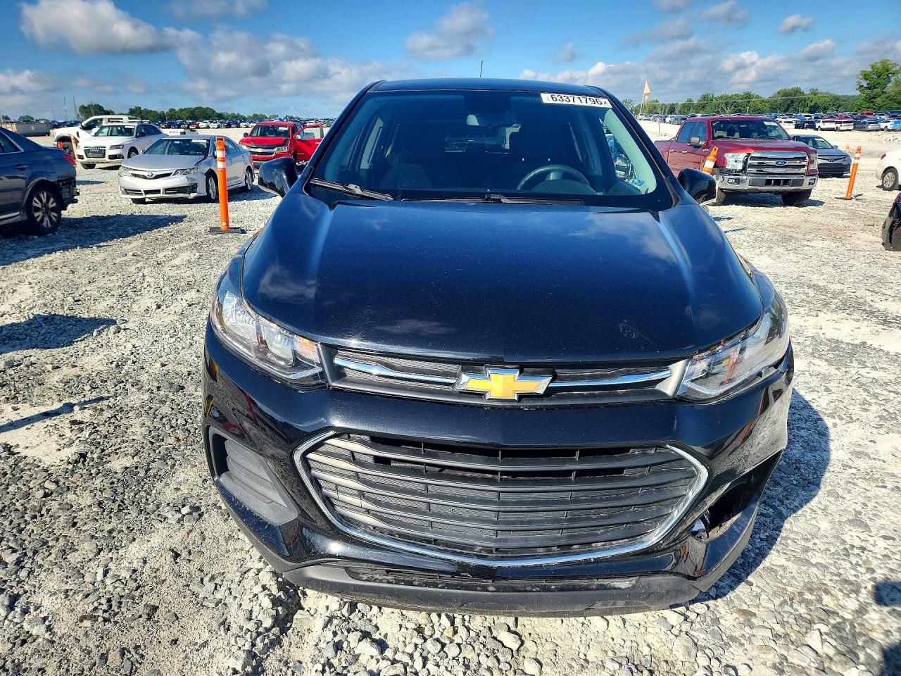 2022 Chevrolet Trax Ls - zdjęcie 5