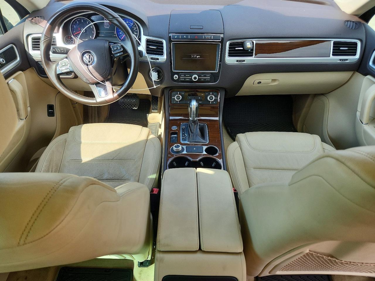 2015 Volkswagen Touareg V6 - zdjęcie 8