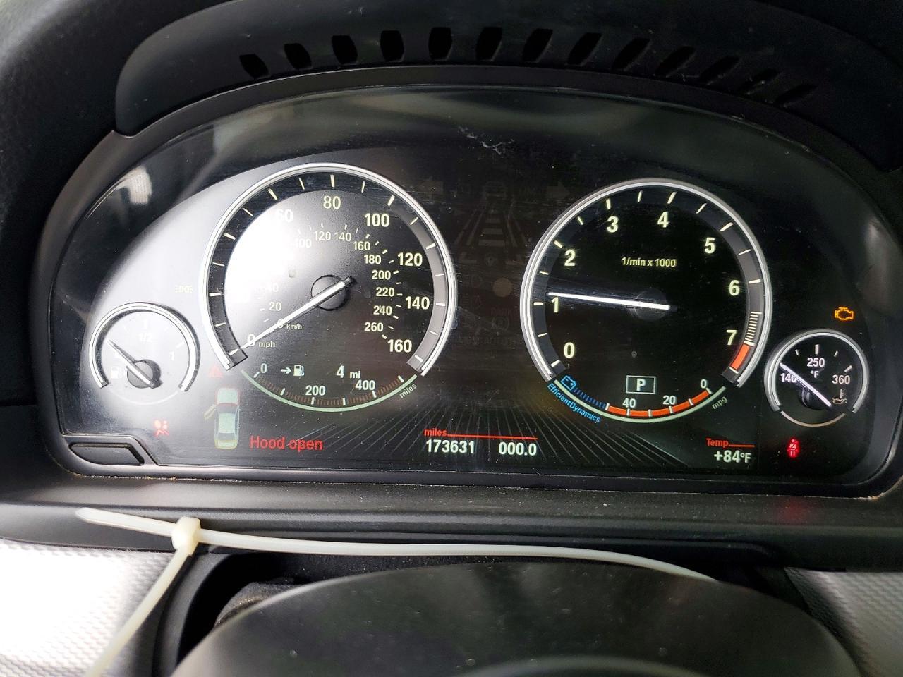 2016 BMW 528 I - zdjęcie 9