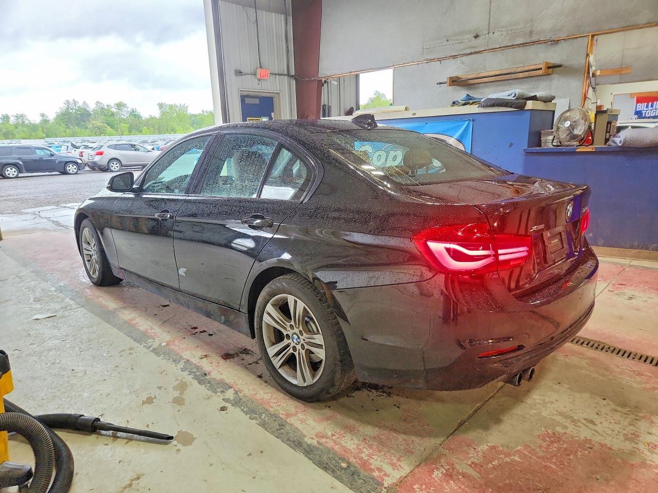 2016 BMW 328 Xi Sulev - zdjęcie 2