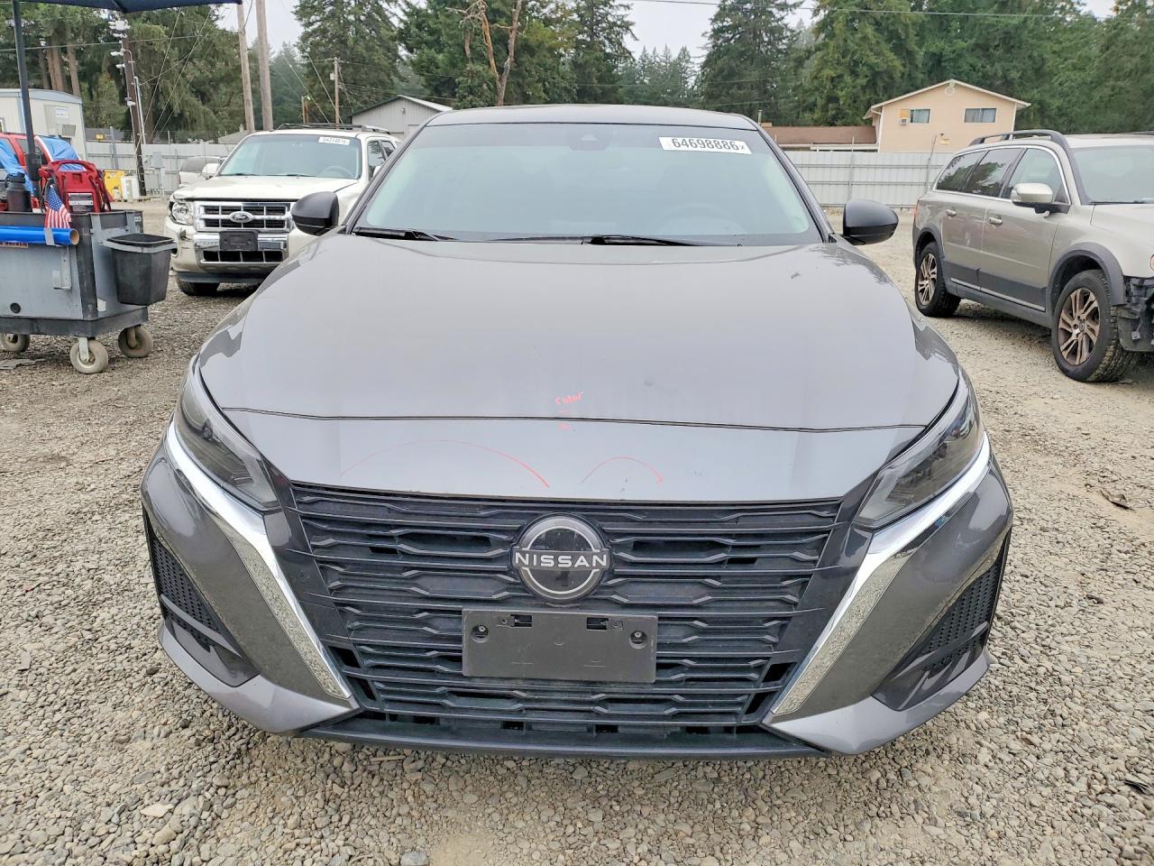 2024 Nissan Altima Sv - zdjęcie 5