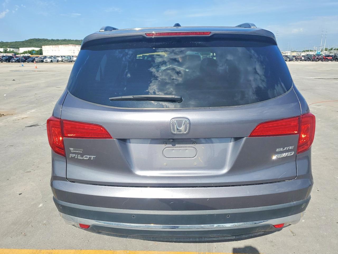 2016 Honda Pilot Elite - zdjęcie 6