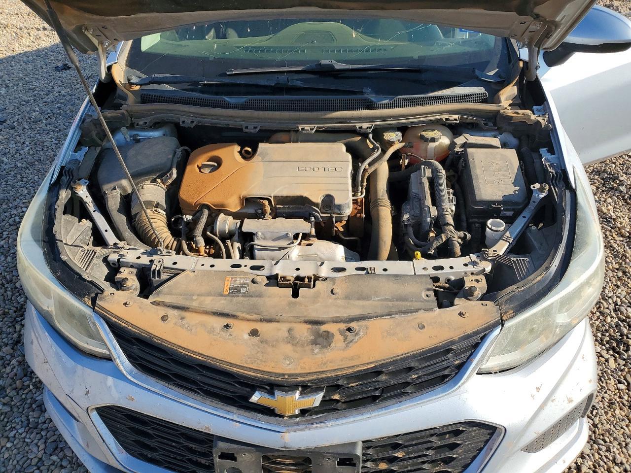 2018 Chevrolet Cruze Ls - zdjęcie 11