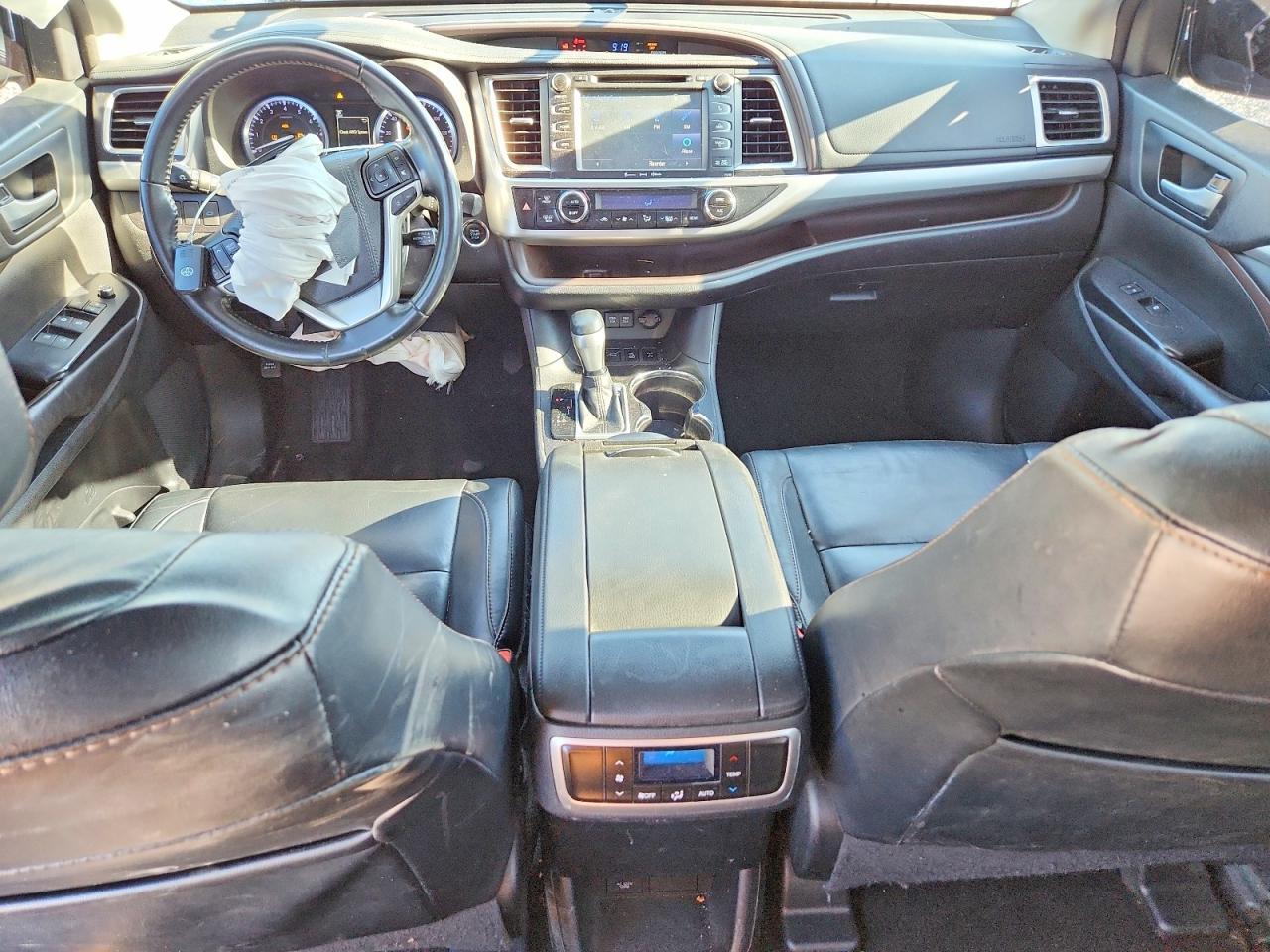 2018 Toyota Highlander Xle - zdjęcie 15