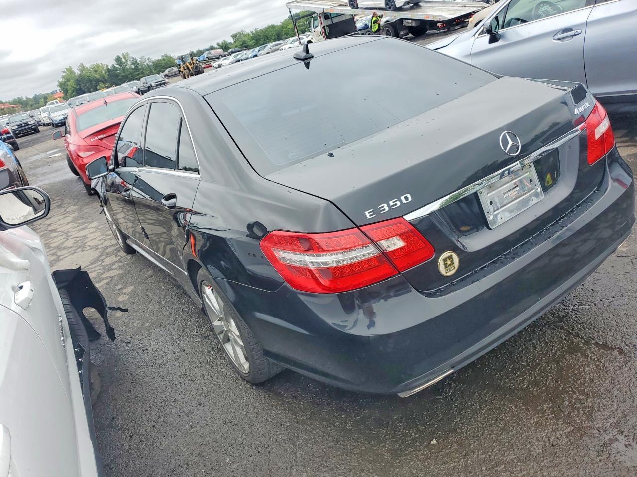 2013 Mercedes-Benz E 350 4Matic - zdjęcie 2