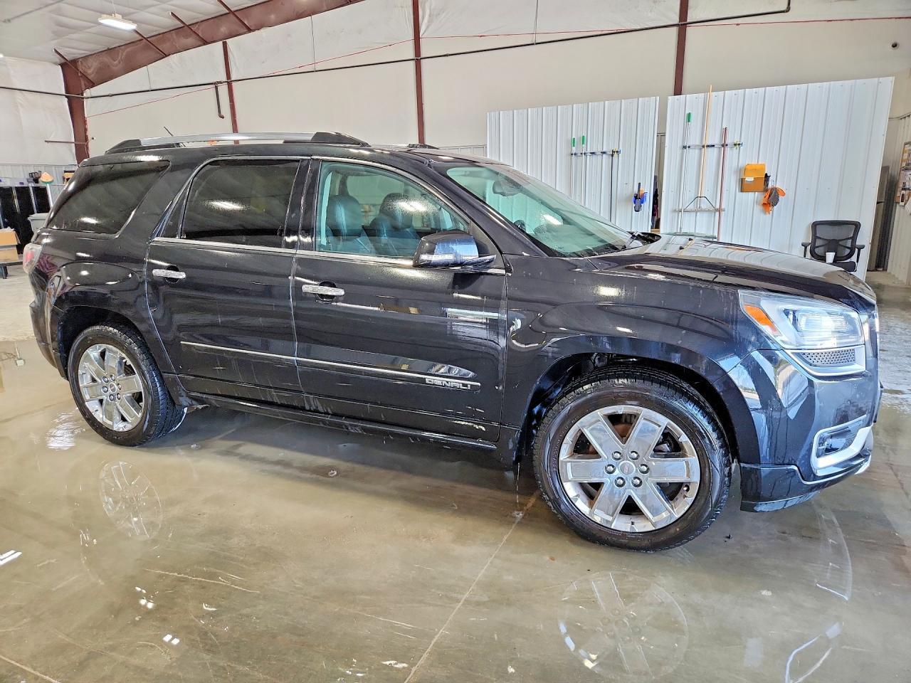 2014 GMC Acadia Denali - zdjęcie 4