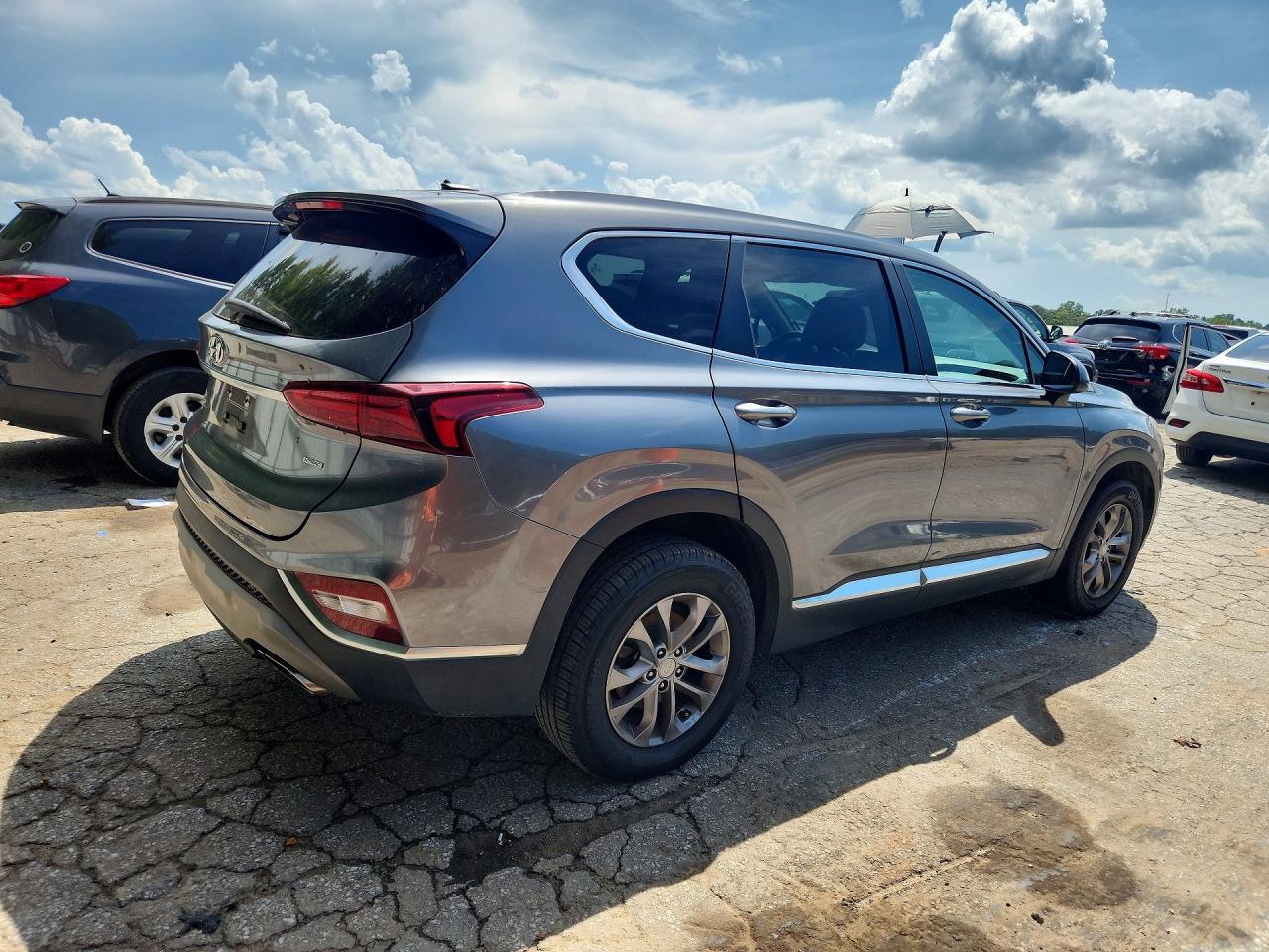 2019 Hyundai Santa Fe Se - zdjęcie 3