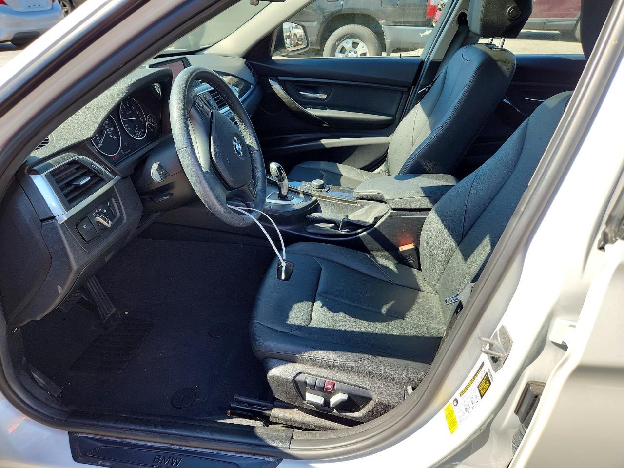 2018 BMW 320 I - zdjęcie 7