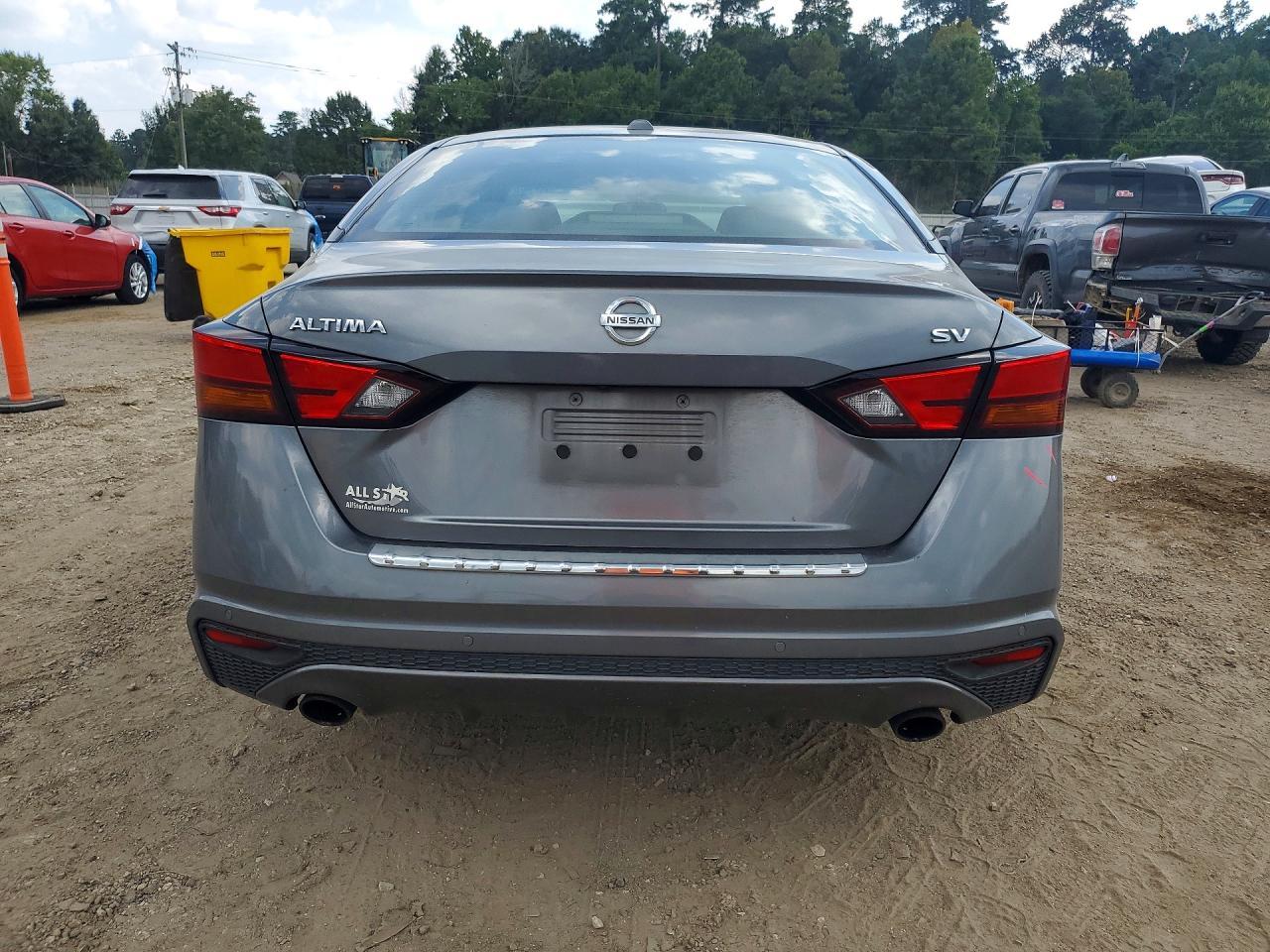 2021 Nissan Altima Sv - zdjęcie 6