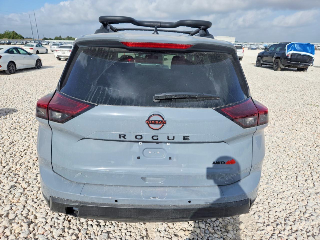 2026 Nissan Rogue Rock Creek - zdjęcie 6