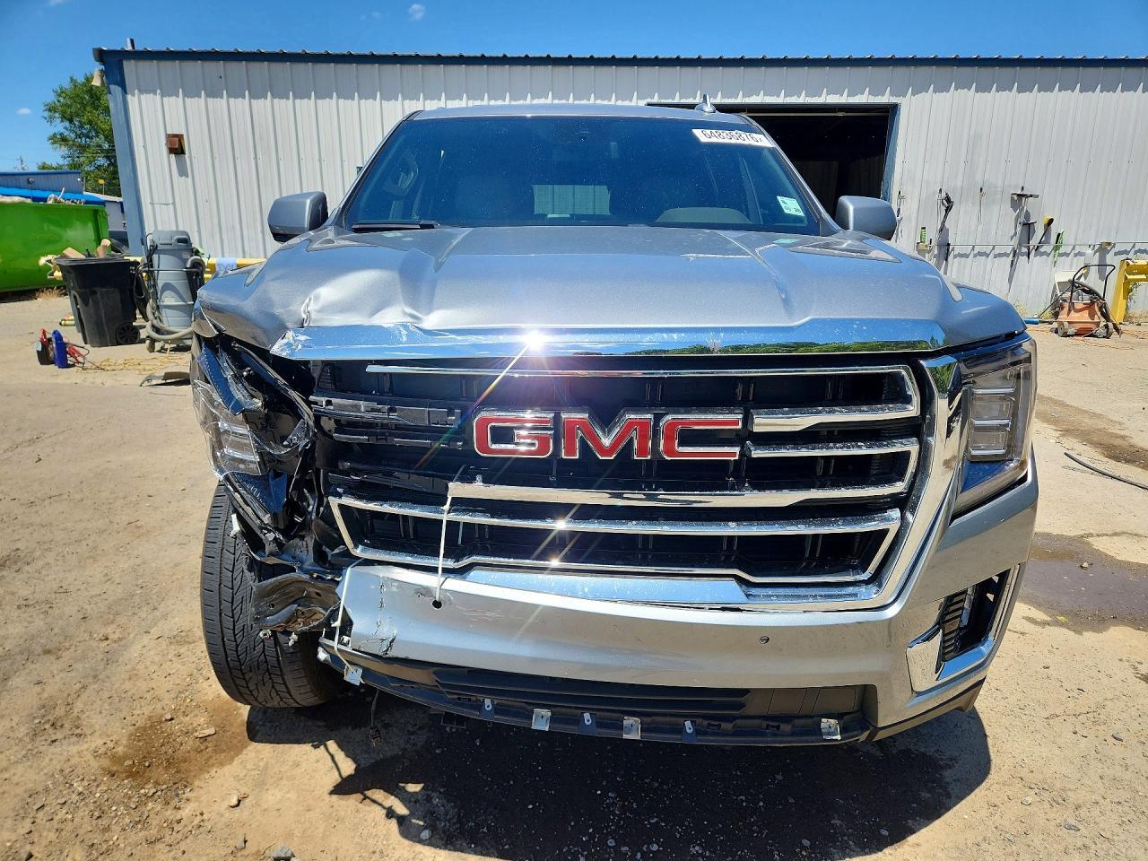 2023 GMC Yukon Slt - zdjęcie 5