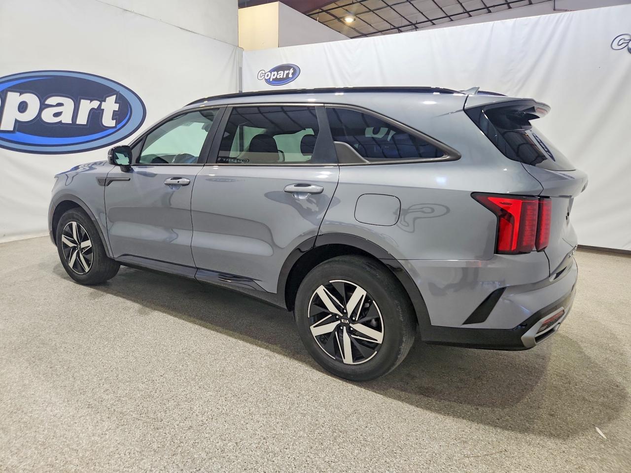 2021 Kia Sorento S - zdjęcie 2