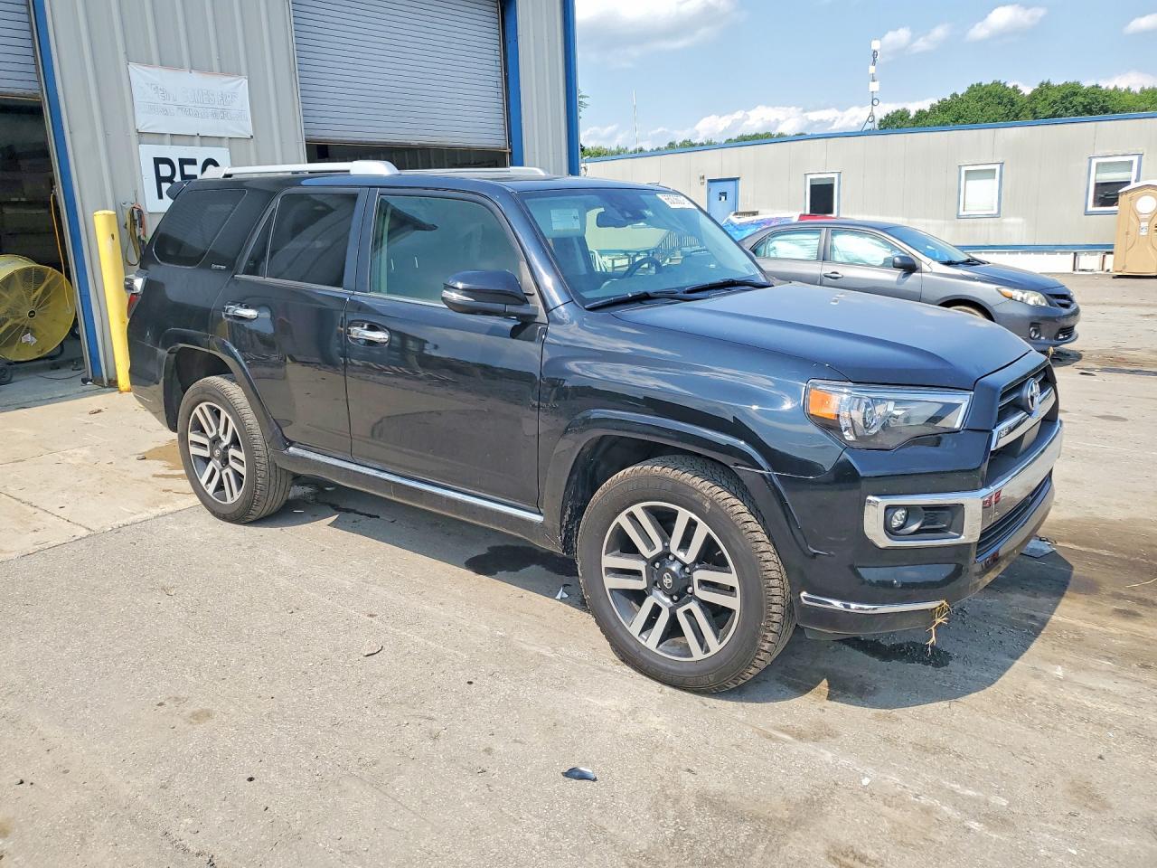 2024 Toyota 4Runner Limited - zdjęcie 4