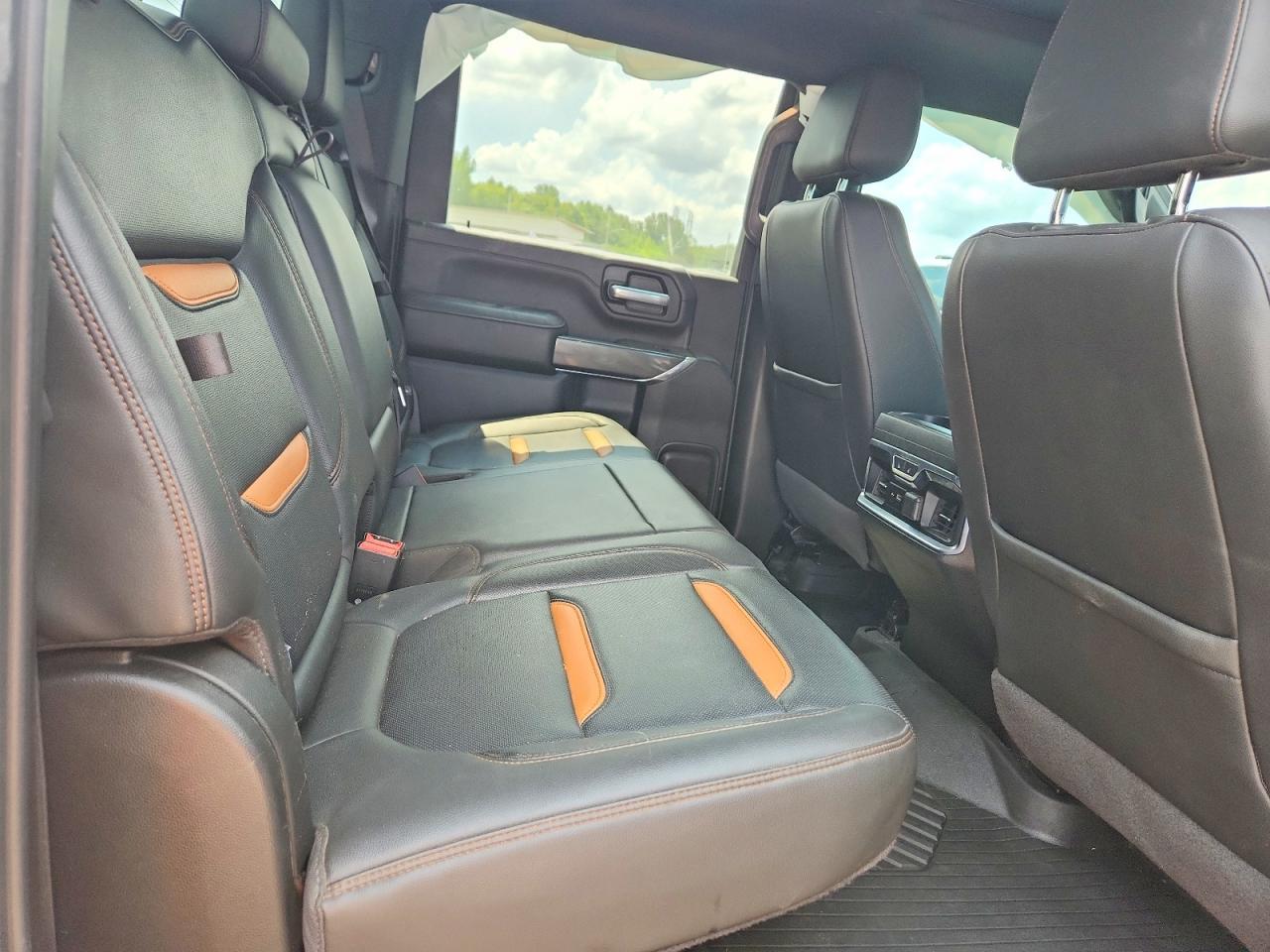 2020 GMC Sierra K2500 At4 - zdjęcie 10