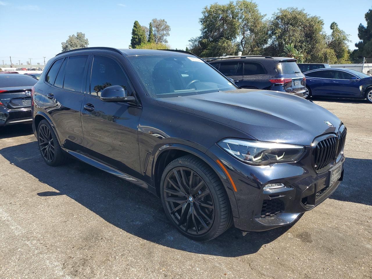 2019 BMW X5 xDrive50I - zdjęcie 4
