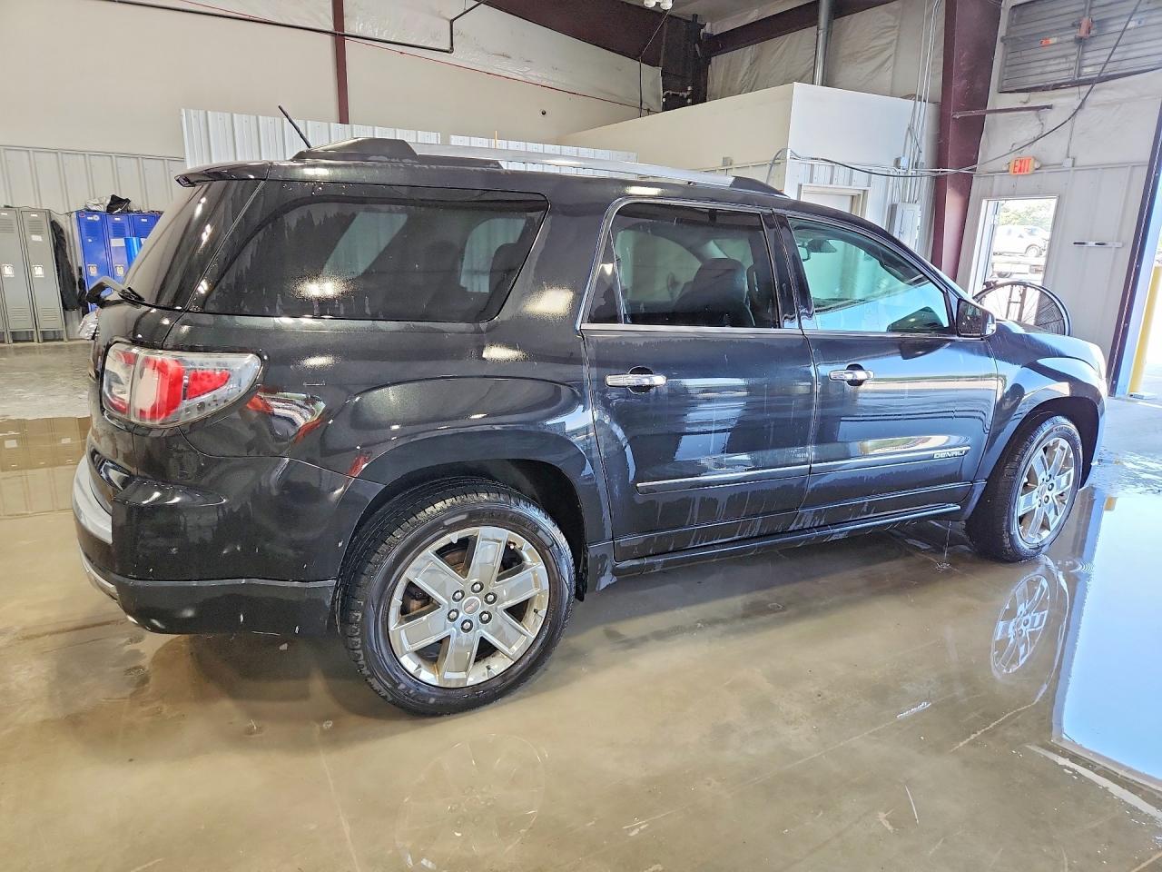 2014 GMC Acadia Denali - zdjęcie 3