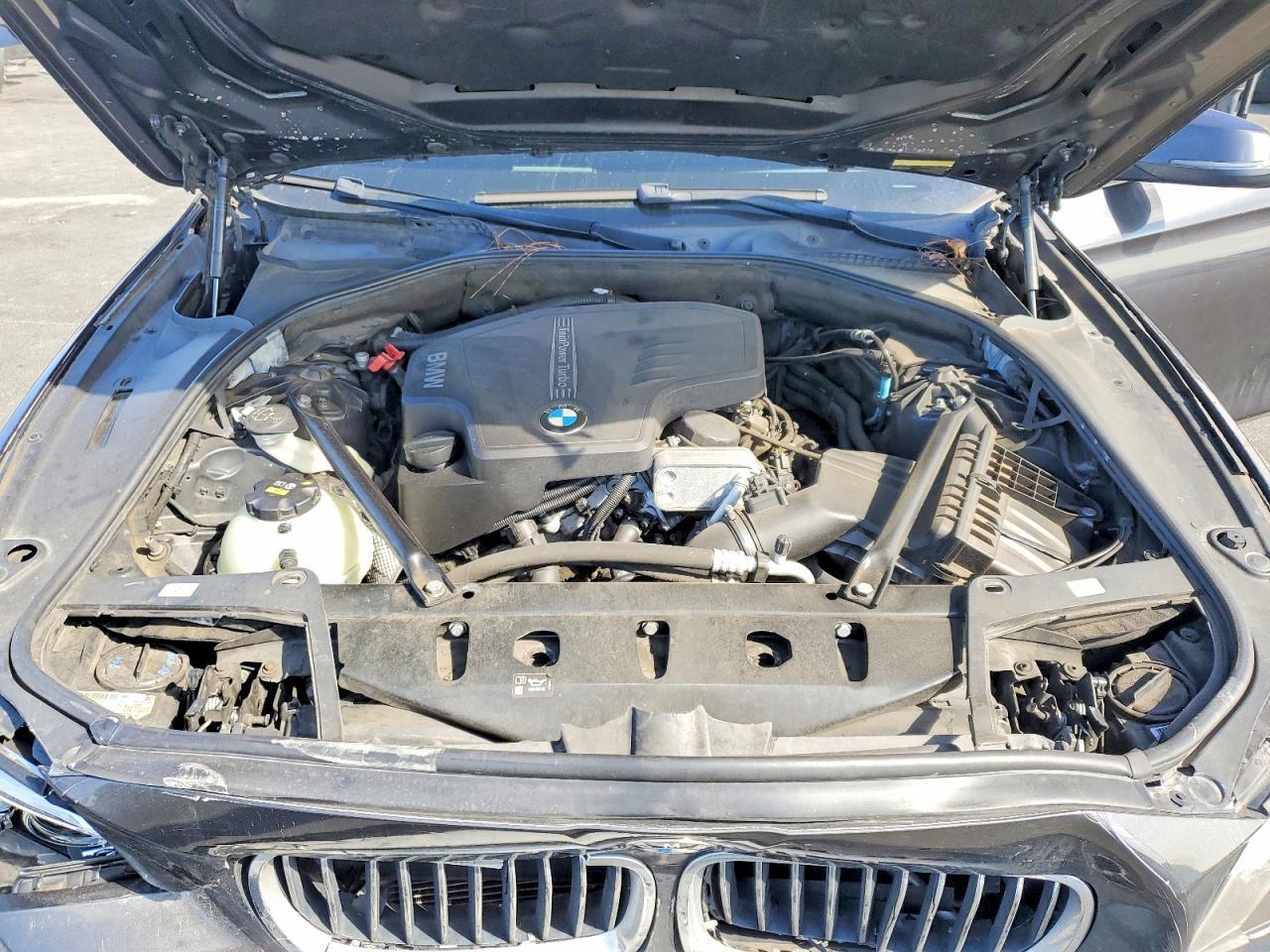 2016 BMW 528 I - zdjęcie 11