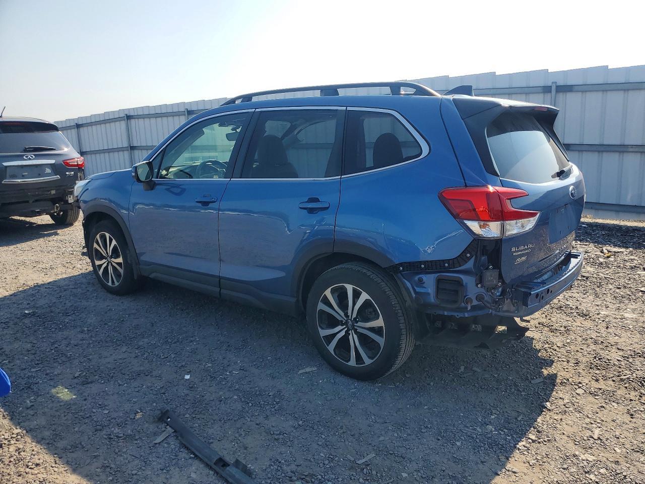 2024 Subaru Forester Limited - zdjęcie 2