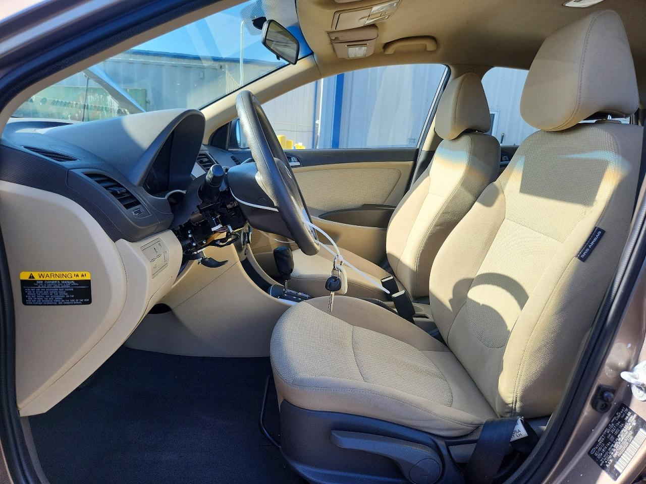 2013 Hyundai Accent Gls - zdjęcie 7
