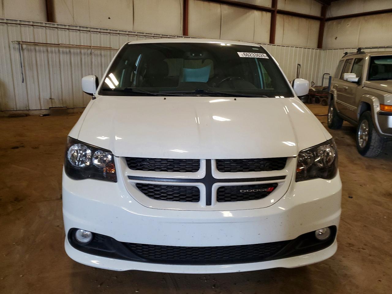 2019 Dodge Grand Caravan Gt - zdjęcie 5