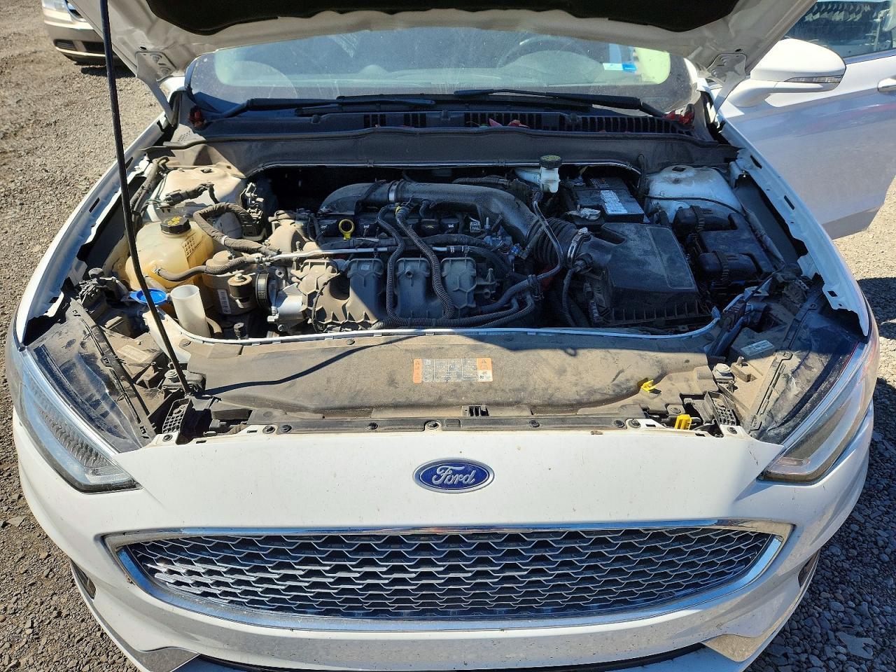 2020 Ford Fusion Titanium - zdjęcie 11