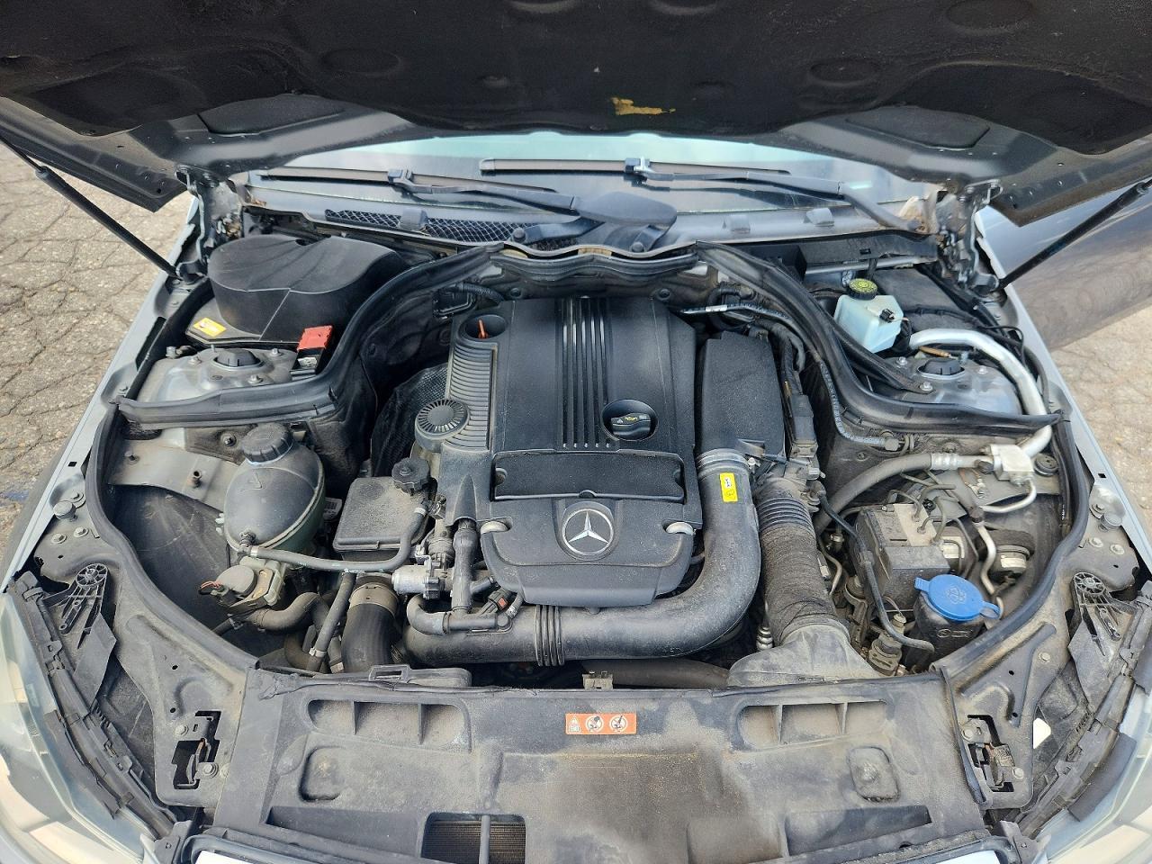2013 Mercedes-Benz C 250 - zdjęcie 11