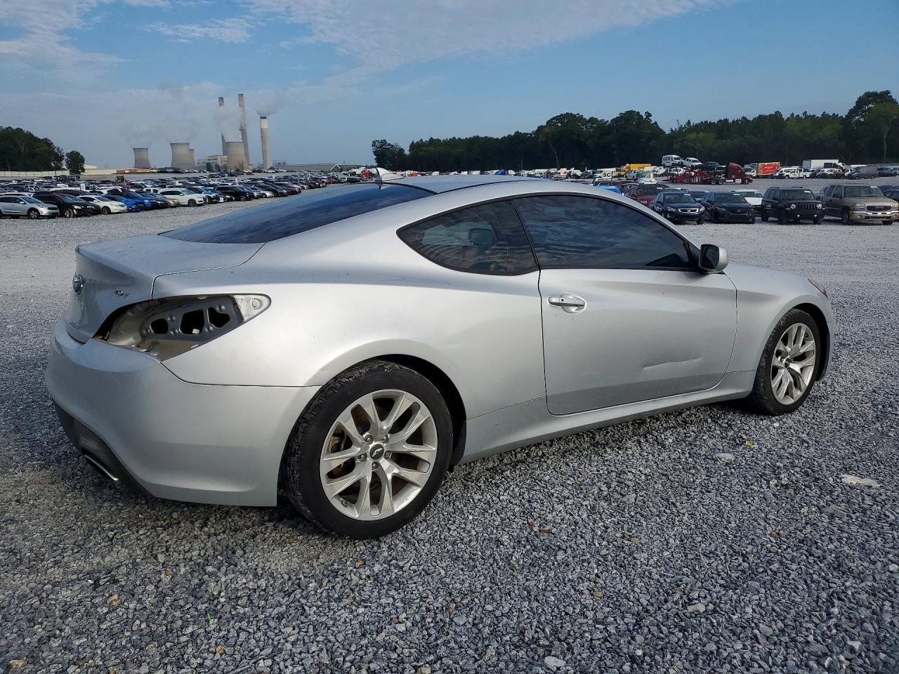 2014 Hyundai Genesis Coupe 2.0T - zdjęcie 3