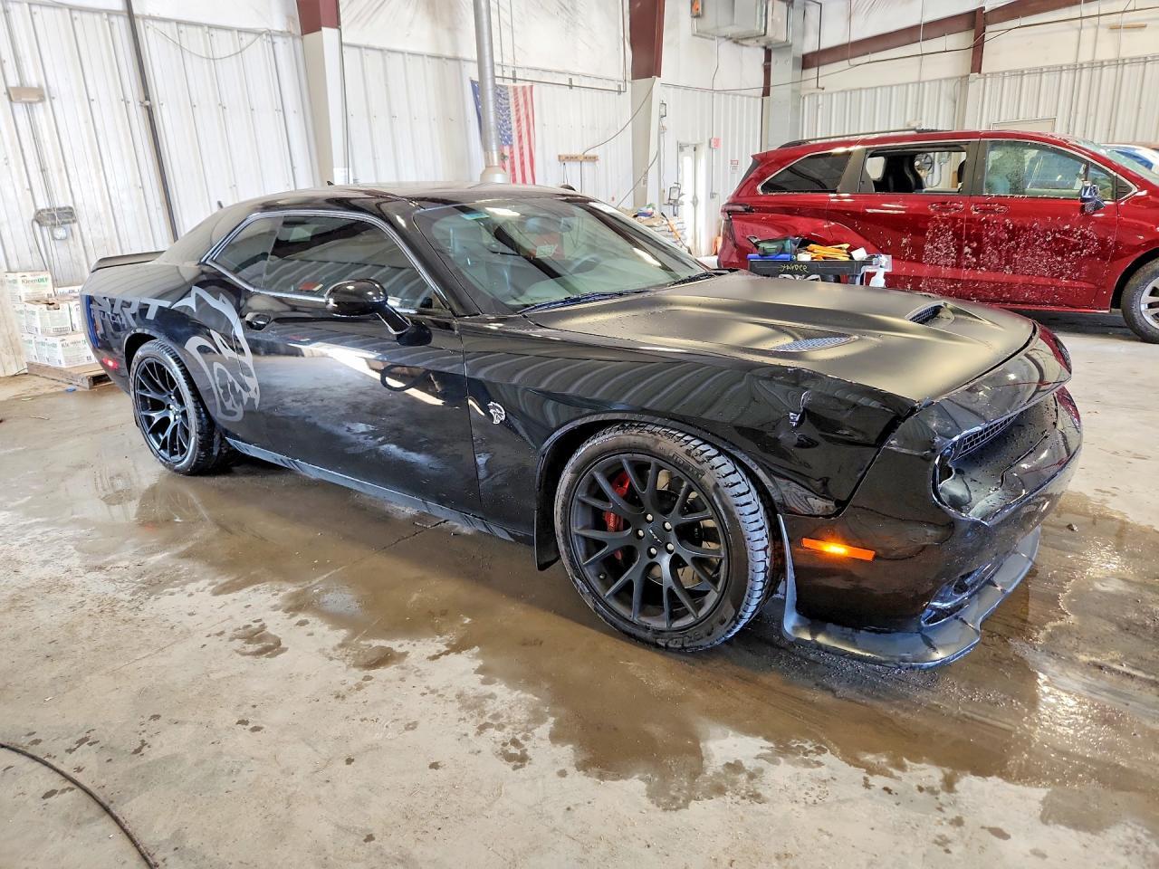 2016 Dodge Challenger Srt Hellcat - zdjęcie 4