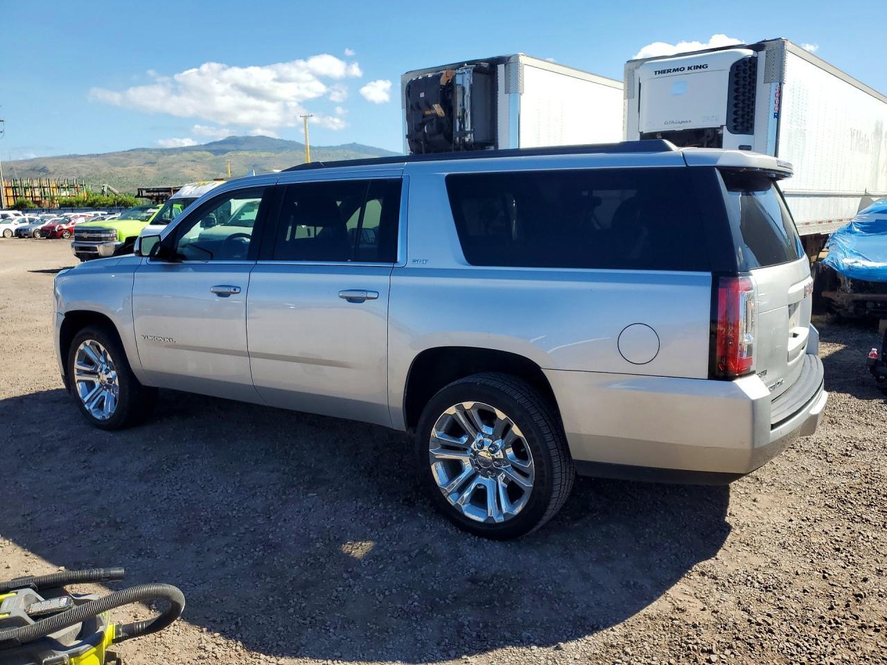 2019 GMC Yukon Xl K1500 Slt - zdjęcie 2
