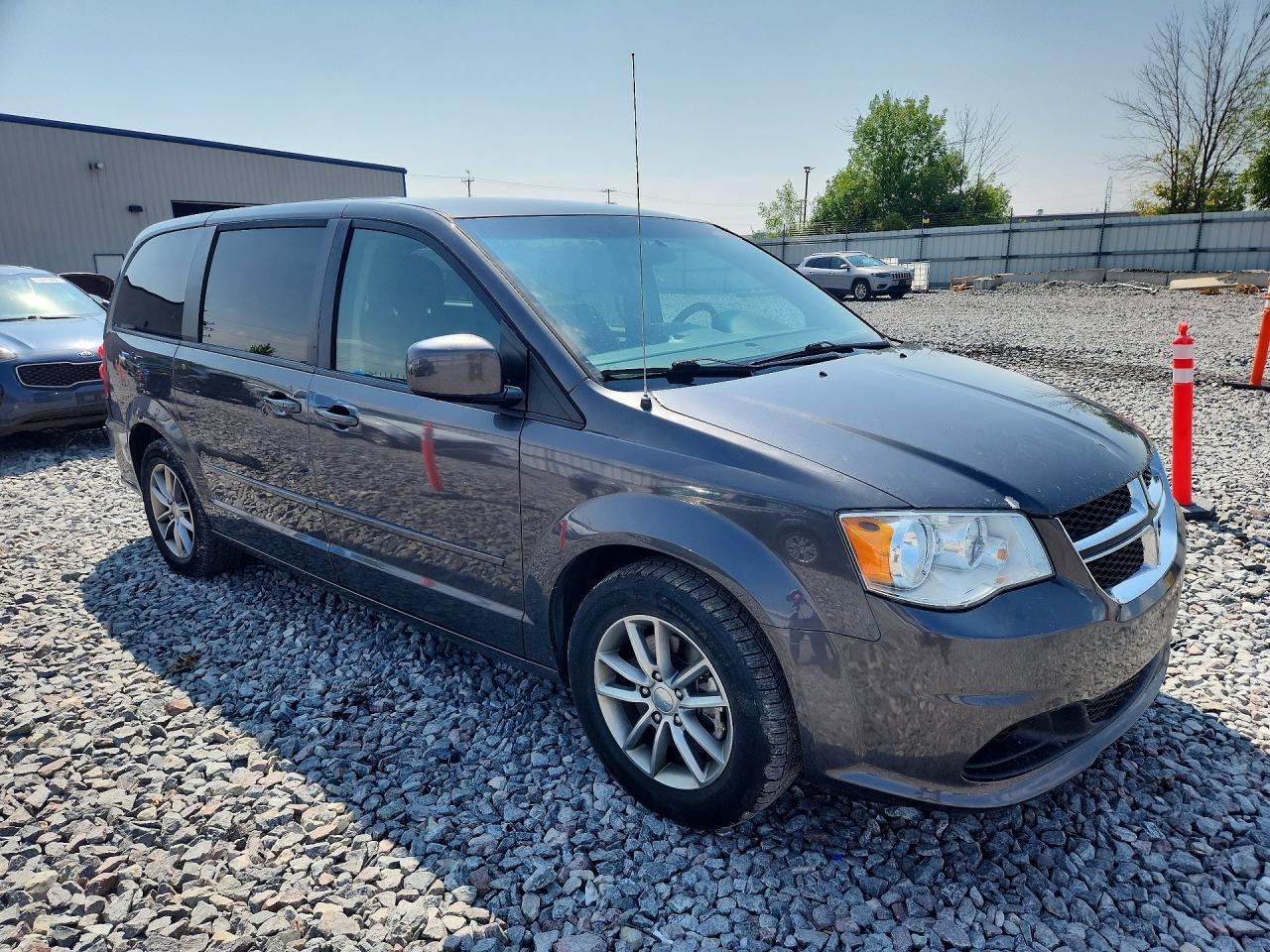2016 Dodge Grand Caravan Se - zdjęcie 4