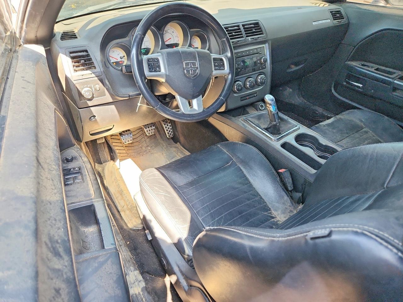 2013 Dodge Challenger R/T - zdjęcie 8