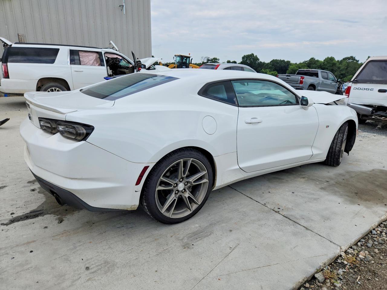 2019 Chevrolet Camaro Ls - zdjęcie 3