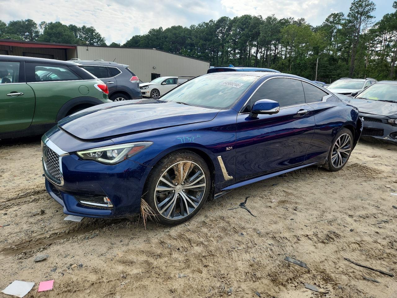 2018 Infiniti Q60 3.0T Luxe - zdjęcie główne
