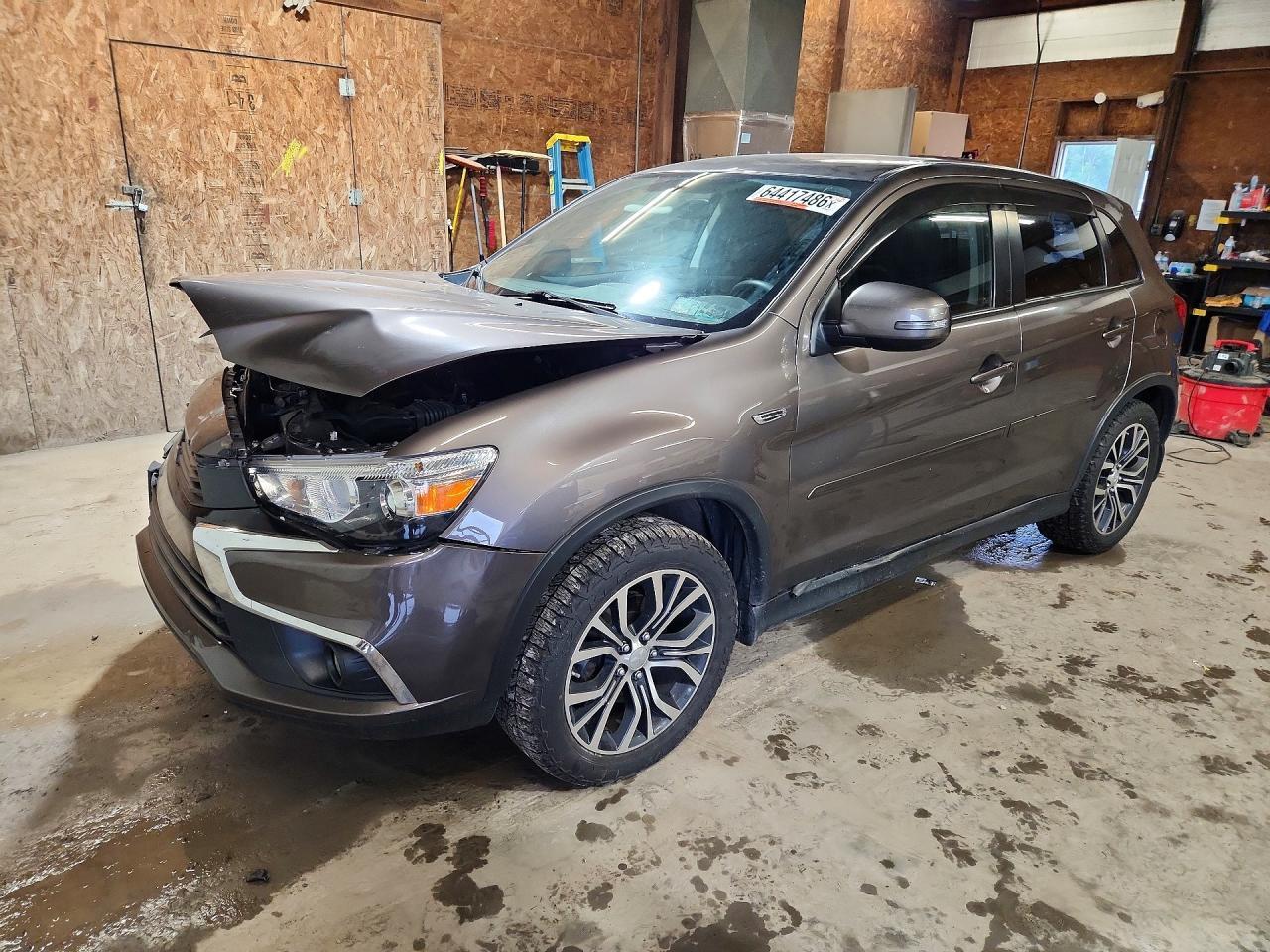 2017 Mitsubishi Outlander Sport Es - zdjęcie główne