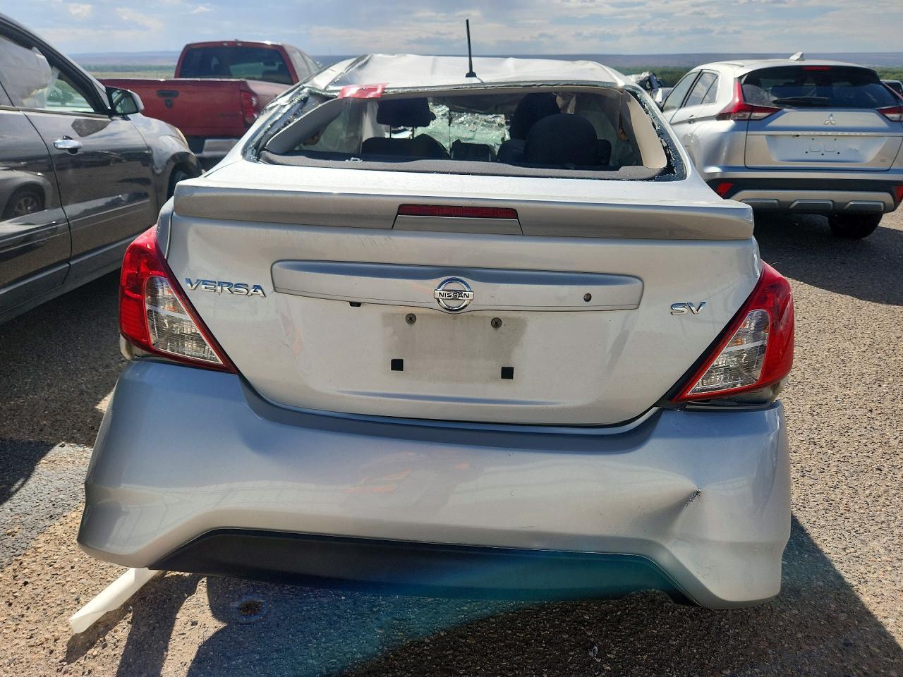 2018 Nissan Versa Sv - zdjęcie 6
