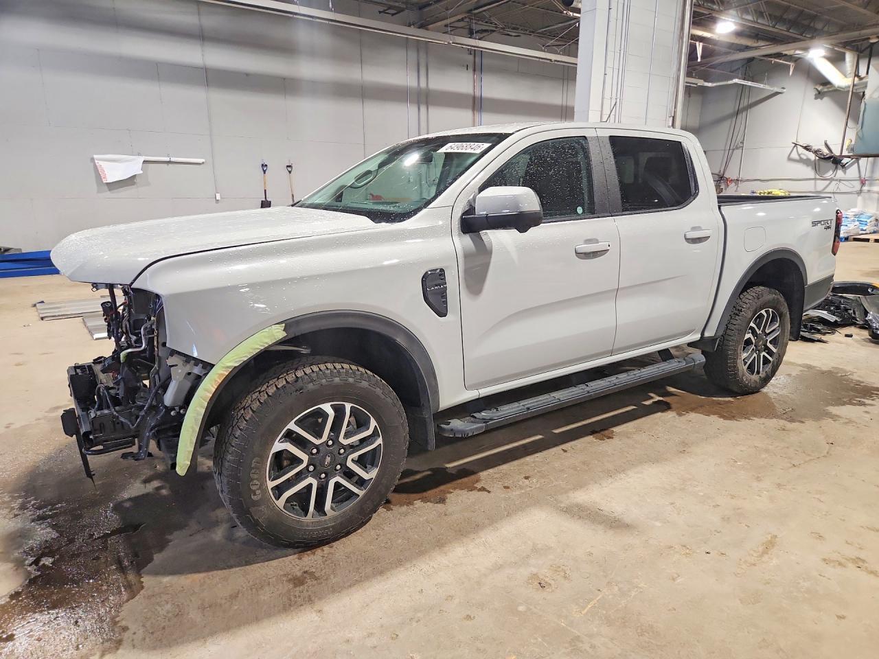 2026 Ford Ranger Lariat - zdjęcie główne