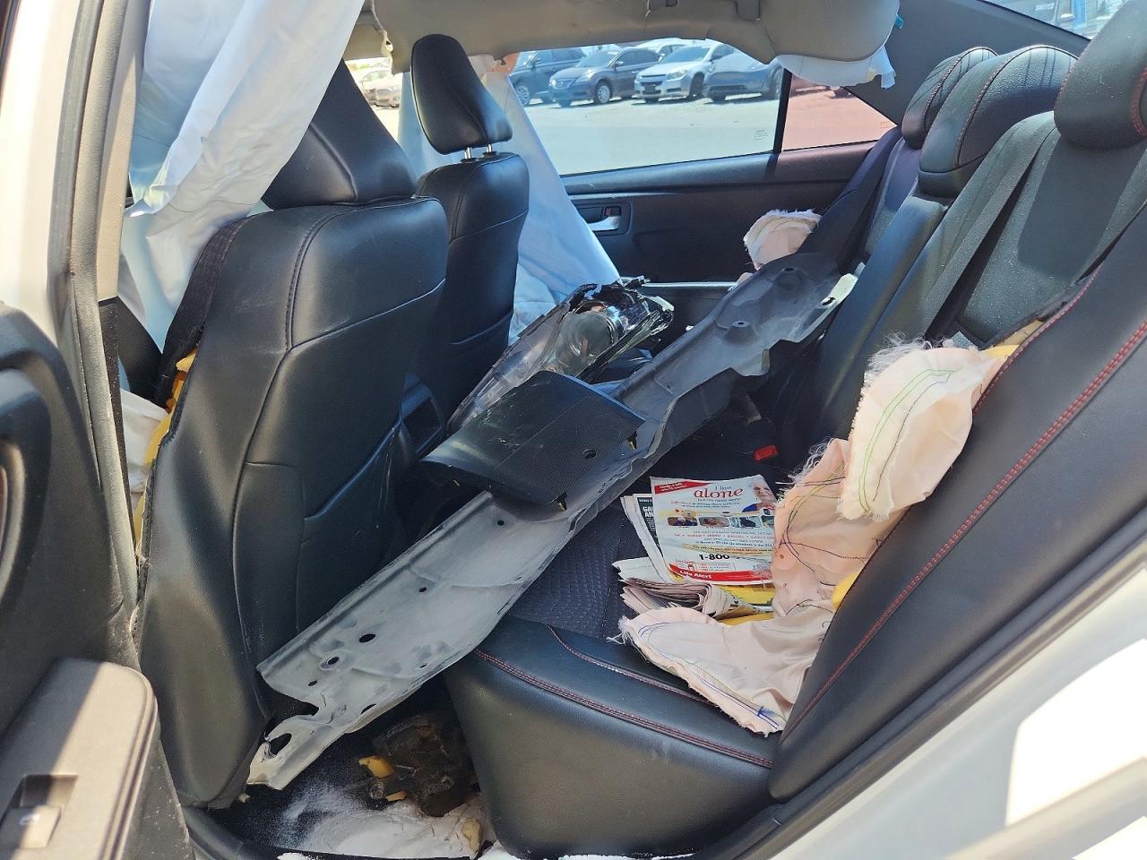 2015 Toyota Camry Se - zdjęcie 10
