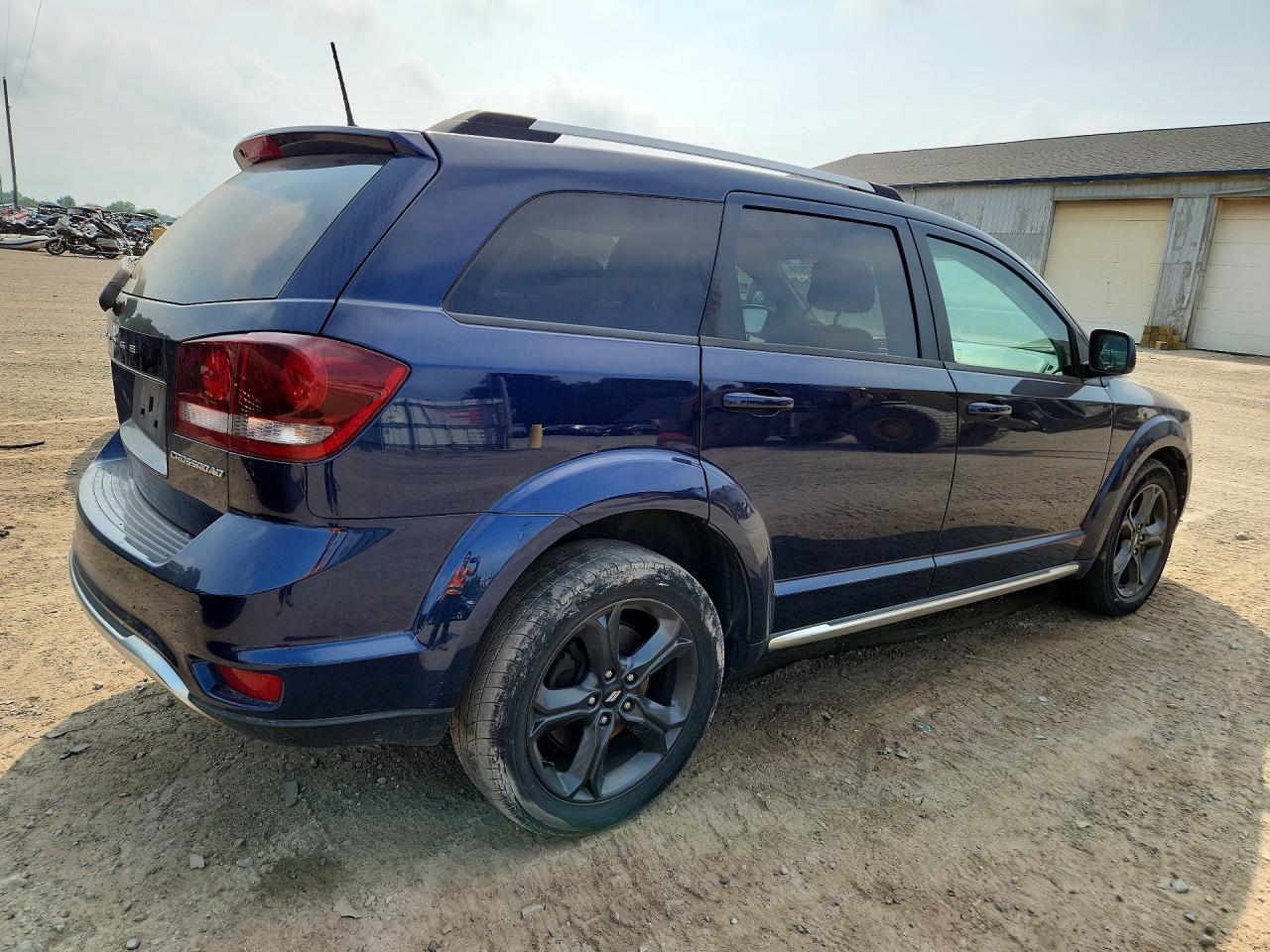 2018 Dodge Journey Crossroad - zdjęcie 3