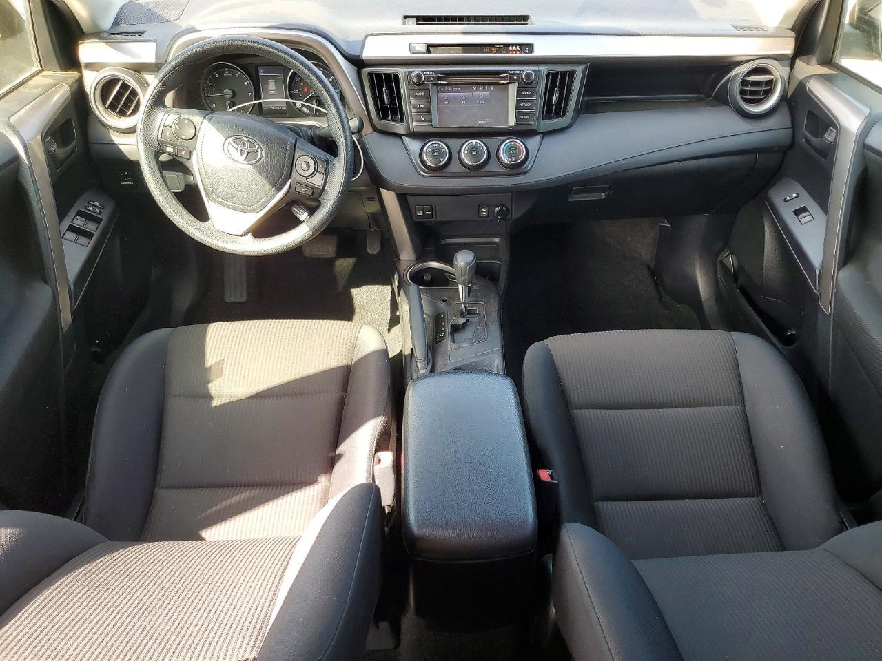 2018 Toyota Rav4 - zdjęcie 8