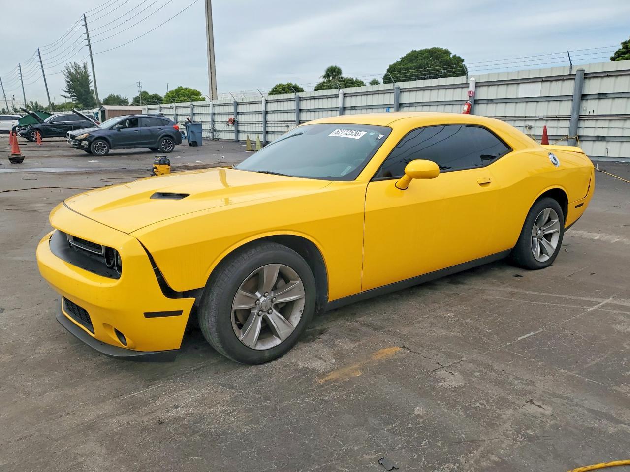 2019 Dodge Challenger Sxt - zdjęcie główne