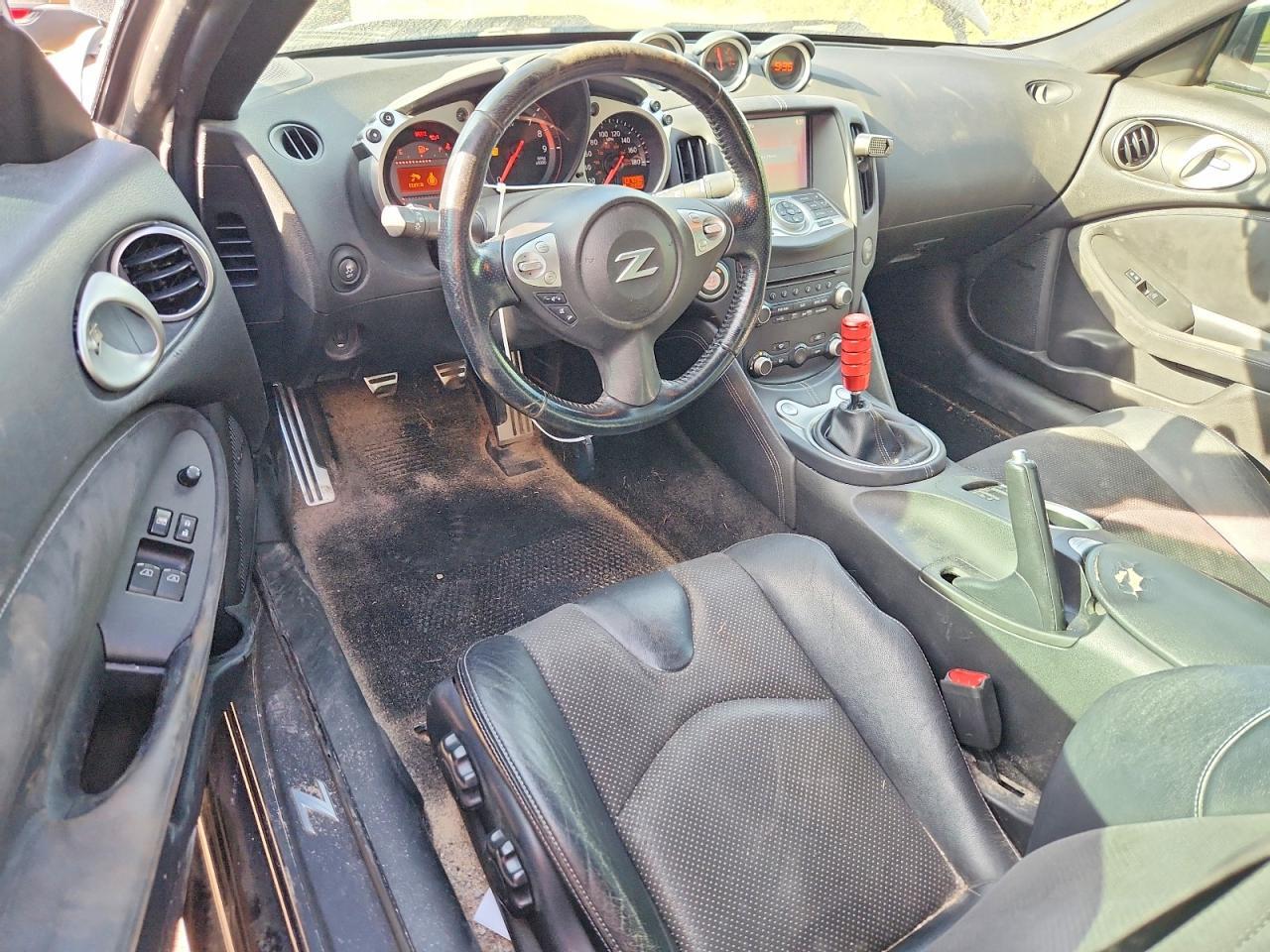 2015 Nissan 370Z Base - zdjęcie 8