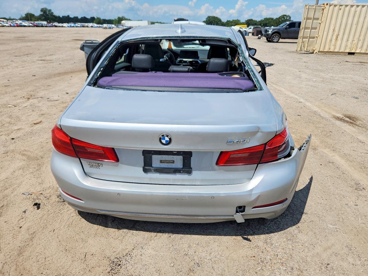 2018 BMW 540 I - zdjęcie 6