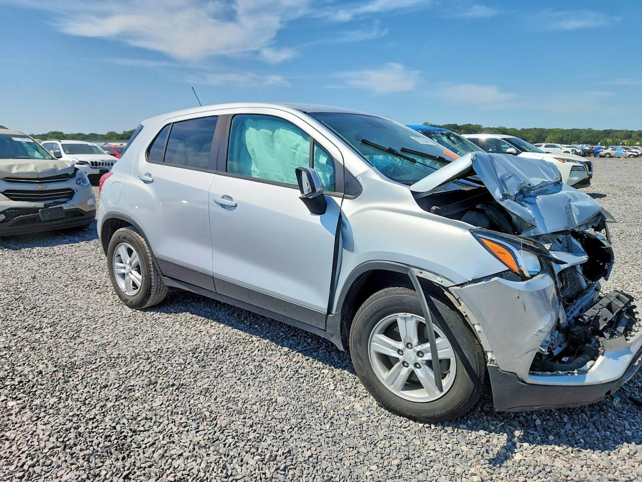 2020 Chevrolet Trax Ls - zdjęcie 4