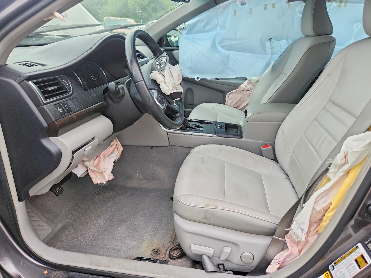 2017 Toyota Camry Xle - zdjęcie 7